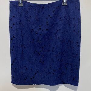 I’m Banana Republic Women's Navy Blue Floral Lace Lined Pencil Mini Skirt Size 1